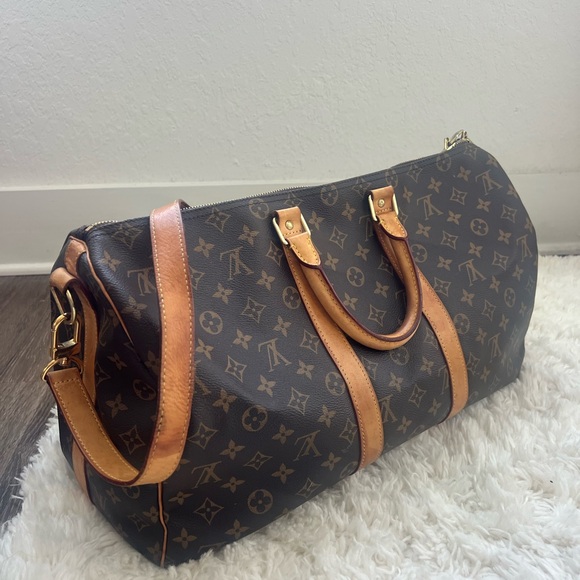 Louis Vuitton Signature Travel Bag in Brown and Tan - Picture 1 of 6